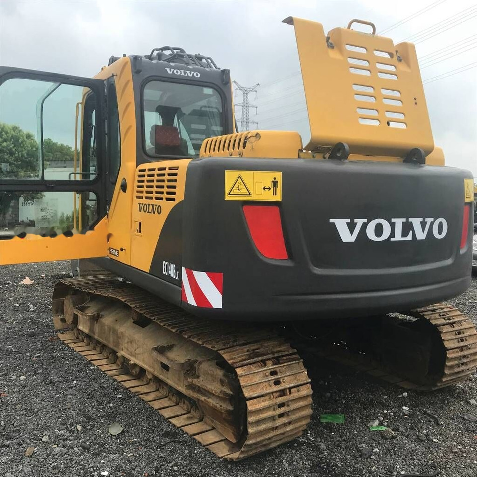 Volvo EC140B LC - Гусеничный экскаватор: фото 1 Volvo EC140B LC - Гусеничный экскаватор: фото 1