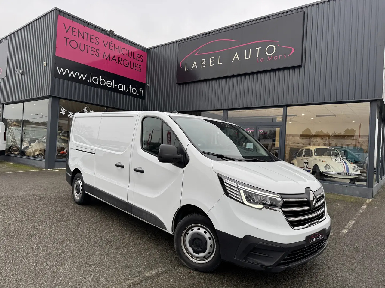 Renault Trafic L2H1 3T 2.0 BLUE DCI 130CH GRAND CONFORT - Цельнометаллический фургон: фото 1 Renault Trafic L2H1 3T 2.0 BLUE DCI 130CH GRAND CONFORT - Цельнометаллический фургон: фото 1