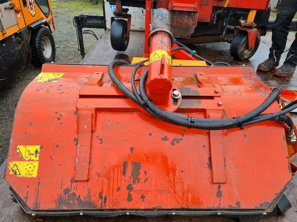 Dücker MK10 Mulchkopf Mähausleger Böschungsmulcher Böschungsmäher - Косилка-измельчитель/ Мульчер: фото 1
