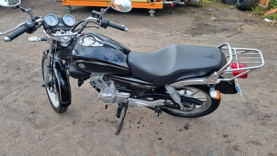 YAMAHA YBR Custom Motorrad 9626km Moped - Мотоцикл: фото 1