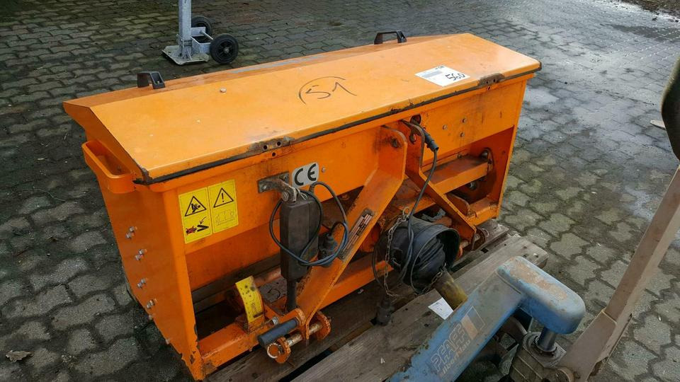 Wiedenmann Salzstreuer für kleintraktor iseki kubota hansa fendt - Разбрасыватель песка/ Соли: фото 1 Wiedenmann Salzstreuer für kleintraktor iseki kubota hansa fendt - Разбрасыватель песка/ Соли: фото 1