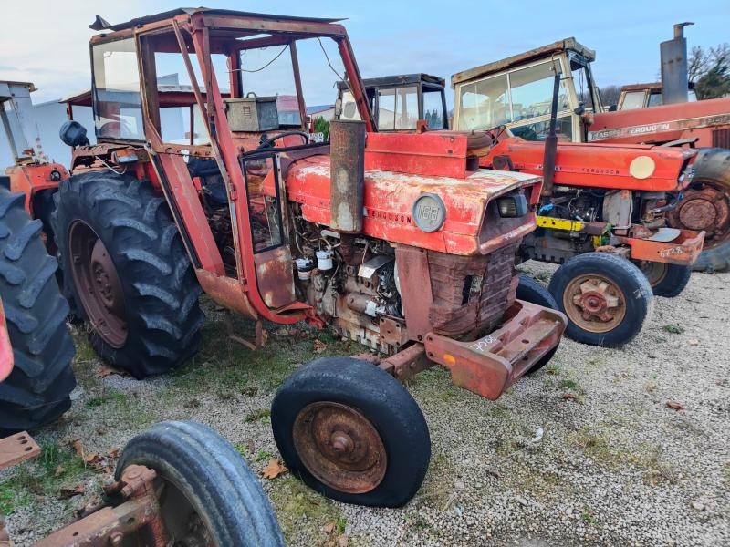 Massey Ferguson 168 - Трактор: фото 1 Massey Ferguson 168 - Трактор: фото 1