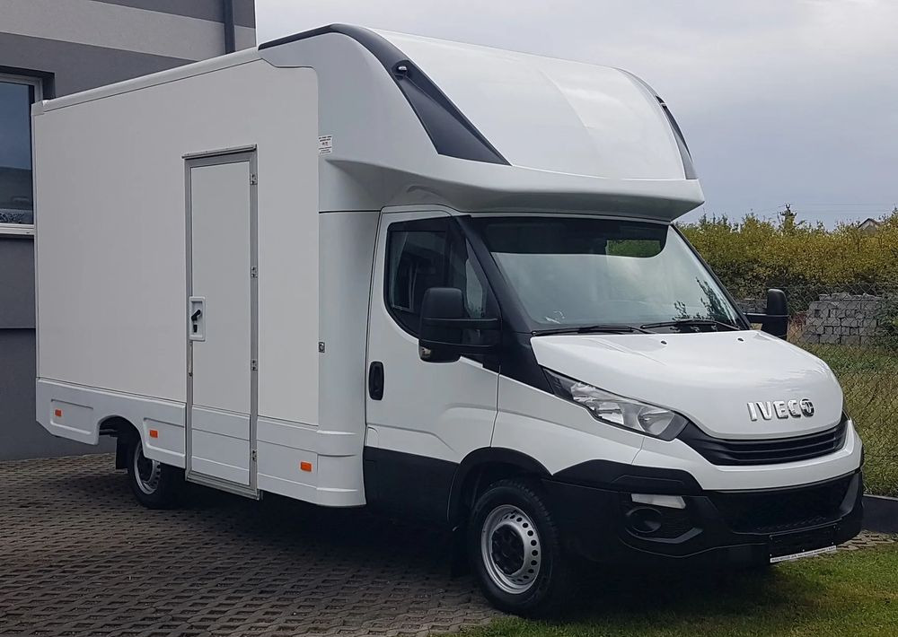 Iveco DAILY KONTENER NISKOPODŁOGOWY 4,31x2,23x2,43 SKLEP FOODTRUCK KAMPER KLIMA - Фургон с закрытым кузовом: фото 1 Iveco DAILY KONTENER NISKOPODŁOGOWY 4,31x2,23x2,43 SKLEP FOODTRUCK KAMPER KLIMA - Фургон с закрытым кузовом: фото 1
