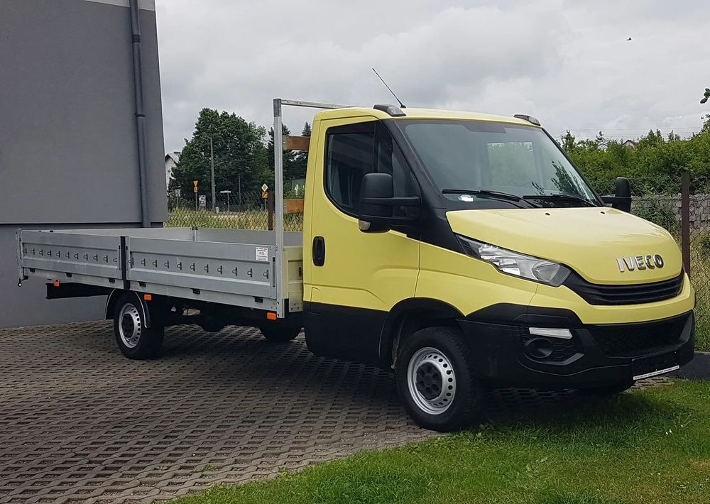 Iveco Daily PAKA SKRZYNIA ŁADUNKOWA 10EP 4,86x2,20 KLIMA 35S12 KRAJOWY MANUAL - Малотоннажный бортовой грузовик: фото 1 Iveco Daily PAKA SKRZYNIA ŁADUNKOWA 10EP 4,86x2,20 KLIMA 35S12 KRAJOWY MANUAL - Малотоннажный бортовой грузовик: фото 1