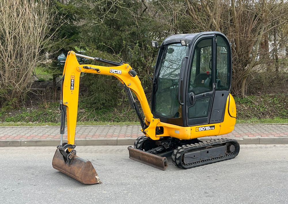 JCB MINIKOPARKA JCB 8018 3 Łyżki Stan IDEALNY - Мини-экскаватор: фото 1 JCB MINIKOPARKA JCB 8018 3 Łyżki Stan IDEALNY - Мини-экскаватор: фото 1