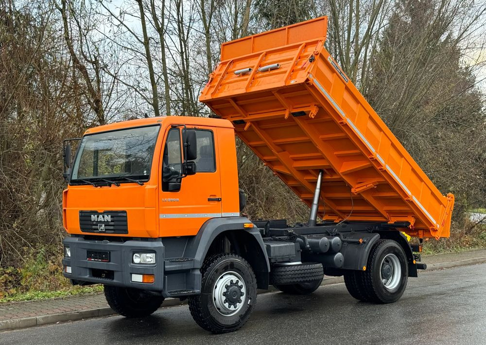 MAN * LE 280 B * MAN * 4x4 * Kiper Wywrotka x3 * Meiller * Sprowadzony * Stan Perfekcyjny * - Самосвал: фото 1 MAN * LE 280 B * MAN * 4x4 * Kiper Wywrotka x3 * Meiller * Sprowadzony * Stan Perfekcyjny * - Самосвал: фото 1