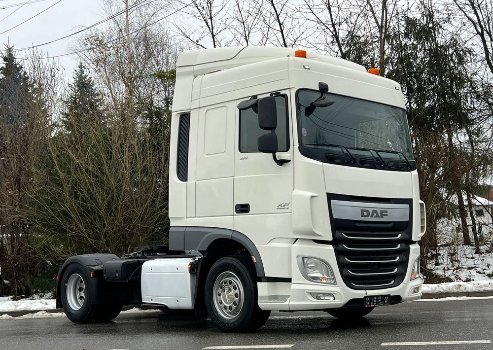 DAF * DAF XF 106 * SPROWADZONY * SUPER STAN CIĄGNIK SIODŁOWY Euro 6 - Тягач: фото 1