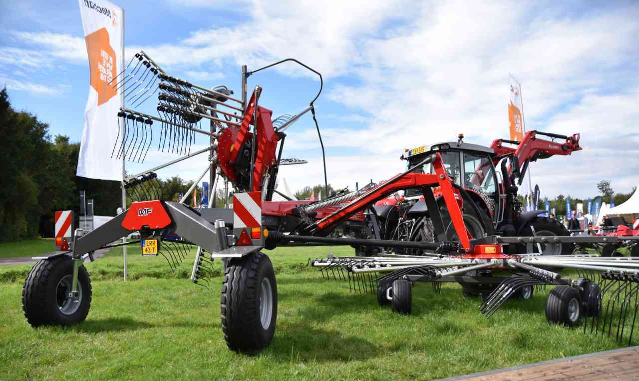 Massey Ferguson RK 922 TRC-Gen2 Hark Nieuw! weidebouwmachines - Сеноворошилка: фото 1 Massey Ferguson RK 922 TRC-Gen2 Hark Nieuw! weidebouwmachines - Сеноворошилка: фото 1