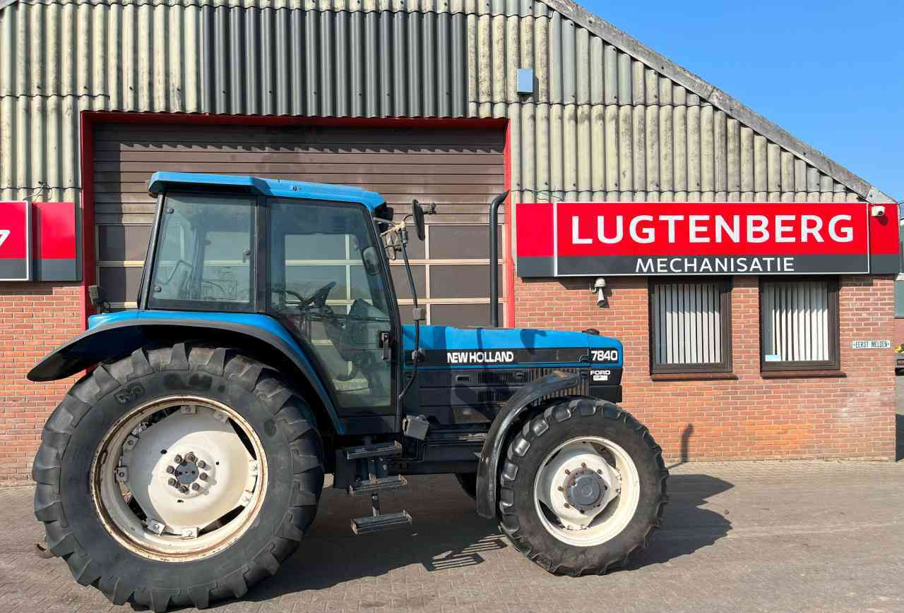 New Holland Ford New Holland 7480 Tractoren - Трактор: фото 1 New Holland Ford New Holland 7480 Tractoren - Трактор: фото 1