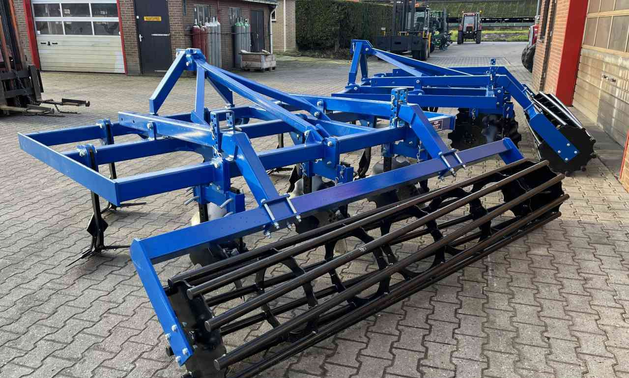 STP RKW 3 Vleugelschaar cultivator pakkerrol grondbewerking в лизинг STP RKW 3 Vleugelschaar cultivator pakkerrol grondbewerking: фото 6