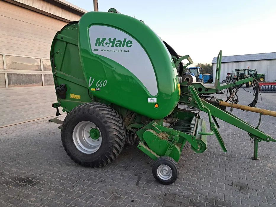 Mchale V660 - Пресс-подборщик рулонный: фото 1