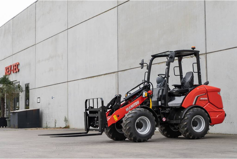 Manitou MLA4-50HC - Компактный фронтальный погрузчик: фото 1 Manitou MLA4-50HC - Компактный фронтальный погрузчик: фото 1