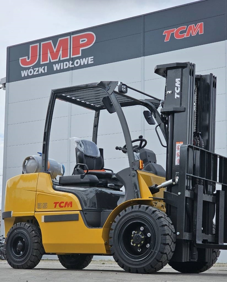 TCM FGE35-E2 BRAND NEW TR4700mm  - Газовый погрузчик: фото 1