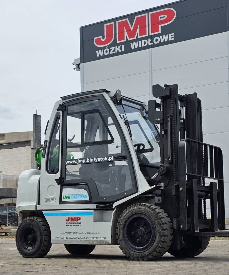 Газовый погрузчик UniCarriers UG1D2A32LQ DX32: фото 1