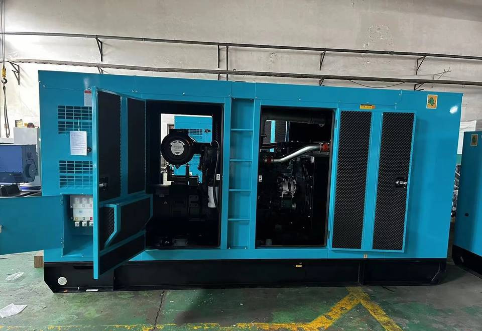 Daewoo Generator 225kva 180kw Warranty up to 10 Years  Генератор Daewoo 225kva 180kw Гарантія до 10 Років  Agregat Generator Daewoo 225kva 180kw Gwarancja do 10 LAT - Электрогенератор: фото 1