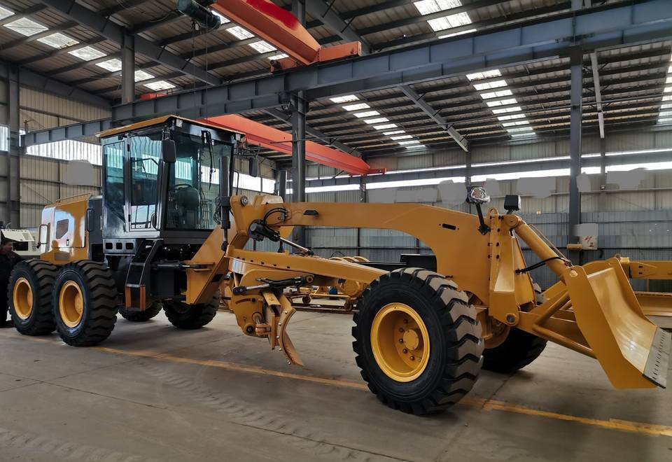 NEW MAXUS Cummins Road Grader Warranty up to 10 Years НОВА дорожня рівнялка MAXUS Cummins Гарантія до 10 Років NOWA równiarka drogowa MAXUS Cummins Gwarancja do 10 LAT - Бульдозер: фото 1 NEW MAXUS Cummins Road Grader Warranty up to 10 Years НОВА дорожня рівнялка MAXUS Cummins Гарантія до 10 Років NOWA równiarka drogowa MAXUS Cummins Gwarancja do 10 LAT - Бульдозер: фото 1