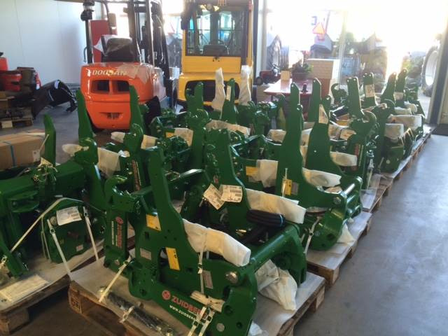 Zuidberg John Deere fronthef, frontaftakas, frontlinkage, - Запчасти для Сельскохозяйственной техники: фото 1 Zuidberg John Deere fronthef, frontaftakas, frontlinkage, - Запчасти для Сельскохозяйственной техники: фото 1
