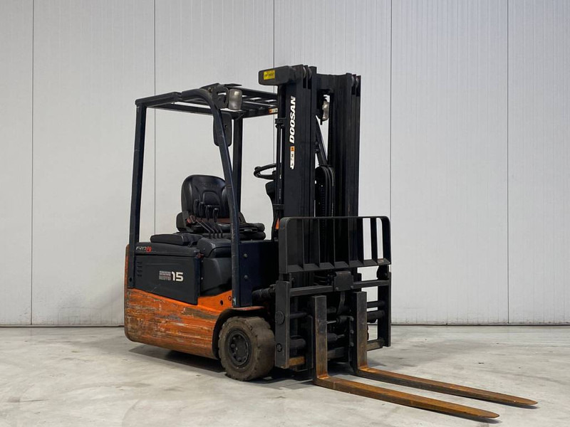 Doosan B15T-5 - Электропогрузчик: фото 1 Doosan B15T-5 - Электропогрузчик: фото 1