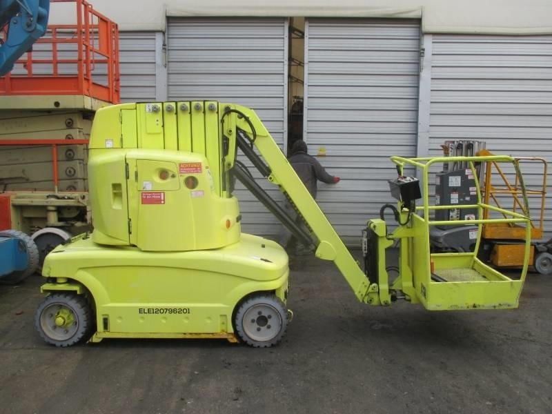 JLG Toucan 1210  - Коленчатый подъемник: фото 1