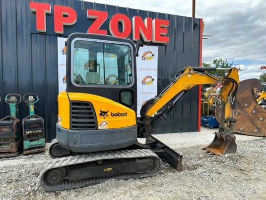 Bobcat E26 Cabine à 21500€ HT - Мини-экскаватор: фото 1 Bobcat E26 Cabine à 21500€ HT - Мини-экскаватор: фото 1