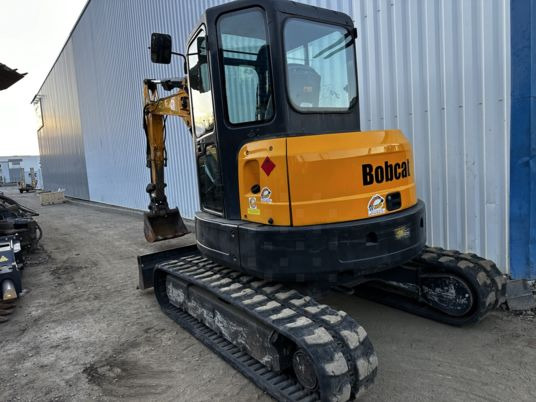 Bobcat E50 - Мини-экскаватор: фото 2 Bobcat E50 - Мини-экскаватор: фото 2