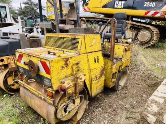 Bomag BW100AC - Комбинированный каток: фото 1 Bomag BW100AC - Комбинированный каток: фото 1