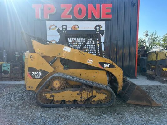 Caterpillar 259 B - 3 High Flow à 28500 € HT - Другая техника: фото 1 Caterpillar 259 B - 3 High Flow à 28500 € HT - Другая техника: фото 1
