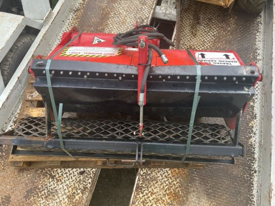 Enfouisseur de pierres lipco uf90 - Техника для обработки почвы: фото 1