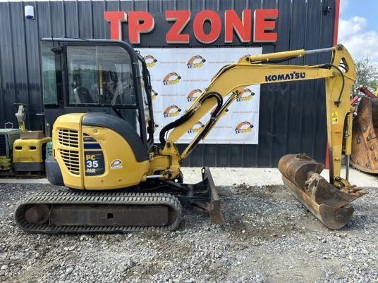 Komatsu PC35MR-3 à 17500 € HT - Мини-экскаватор: фото 1 Komatsu PC35MR-3 à 17500 € HT - Мини-экскаватор: фото 1