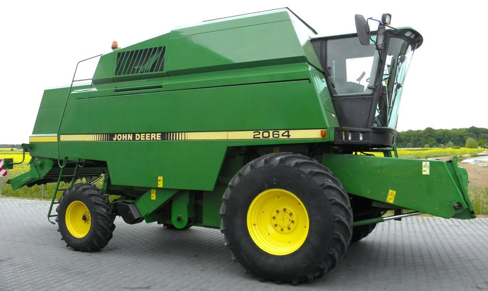 John Deere 2064 1996 Rok, Nie Malowany, Stan Bardzo Dobry, CENA BRUTTO-UMOWA KUPNA SPRZEDAZY - Зерноуборочный комбайн: фото 2 John Deere 2064 1996 Rok, Nie Malowany, Stan Bardzo Dobry, CENA BRUTTO-UMOWA KUPNA SPRZEDAZY - Зерноуборочный комбайн: фото 2