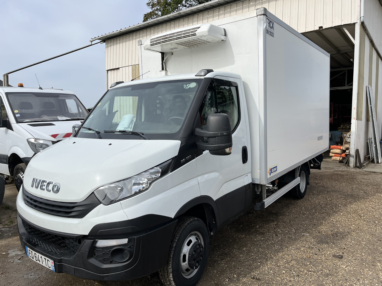 Iveco Daily 35-120 - Фургон-рефрижератор: фото 1 Iveco Daily 35-120 - Фургон-рефрижератор: фото 1