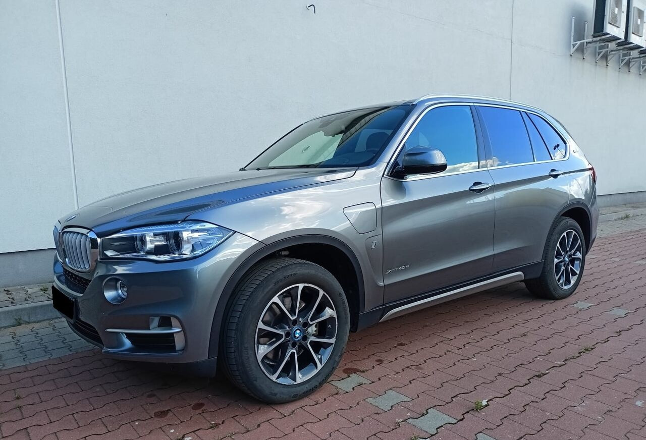 BMW X5 - Внедорожник: фото 2 BMW X5 - Внедорожник: фото 2