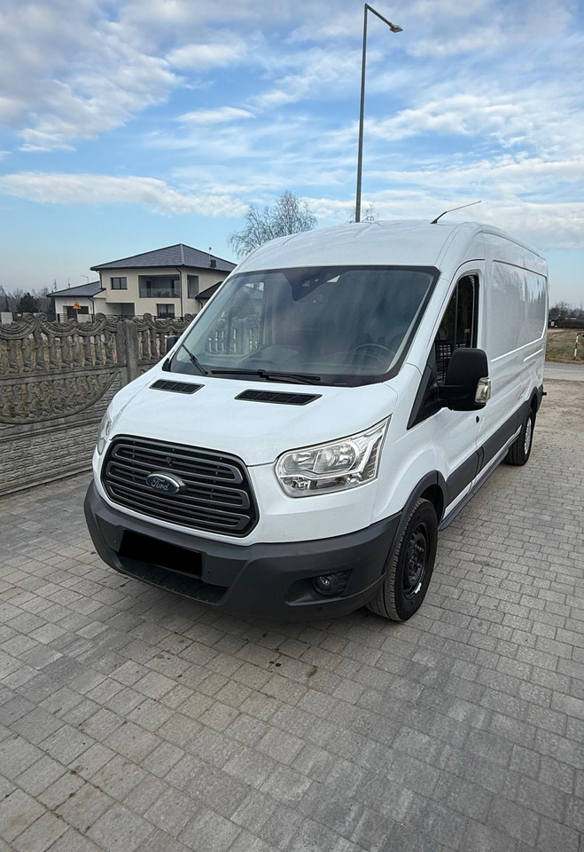 Ford Transit - Цельнометаллический фургон: фото 3 Ford Transit - Цельнометаллический фургон: фото 3