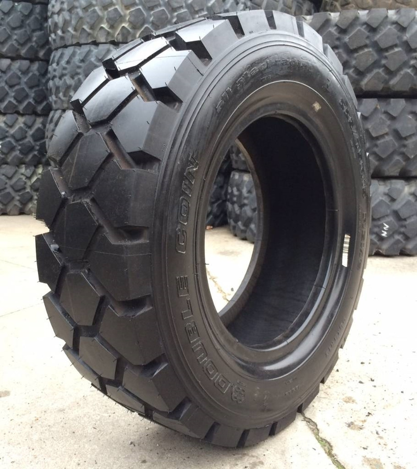 Double Coin 225/75R15 REM6 - NEW  - Шина: фото 1