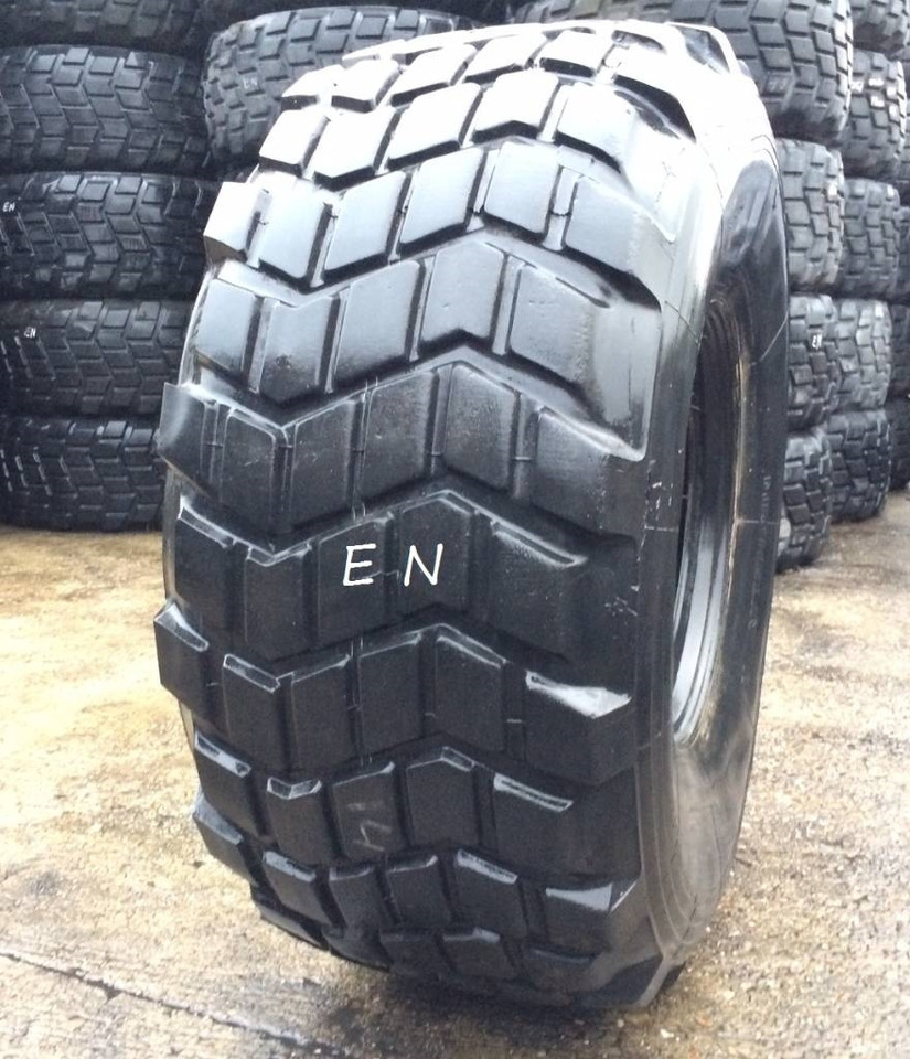 Michelin 525/65R20.5 XS - USED EN 80%  - Шина для Сельскохозяйственной техники: фото 1