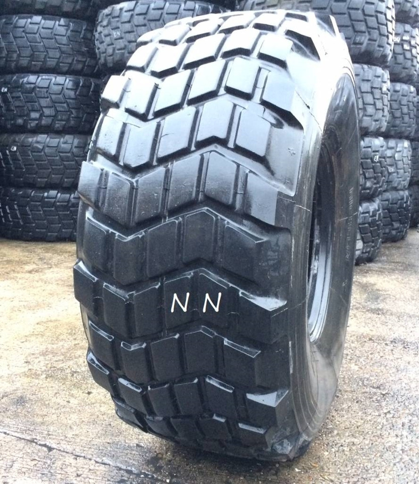 Michelin 525/65R20.5 XS - USED NN 95%  - Шина для Сельскохозяйственной техники: фото 1
