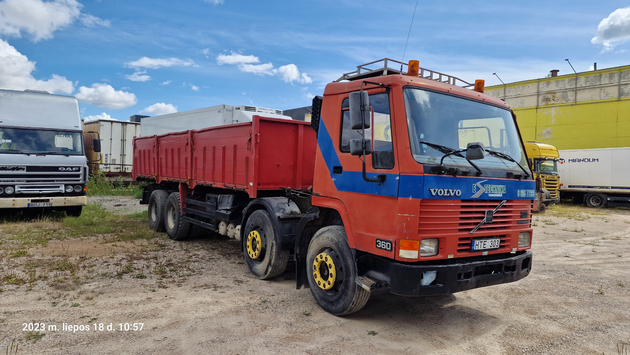 VOLVO FL 10 8x4 - Самосвал: фото 3 VOLVO FL 10 8x4 - Самосвал: фото 3