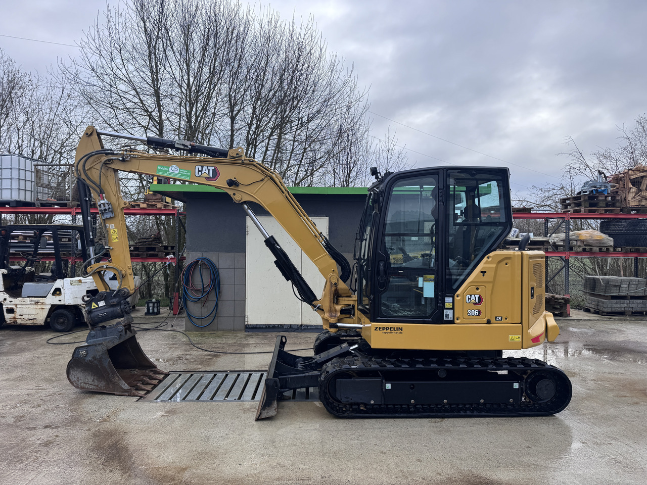 CATERPILLAR 306 CR - Мини-экскаватор: фото 1 CATERPILLAR 306 CR - Мини-экскаватор: фото 1