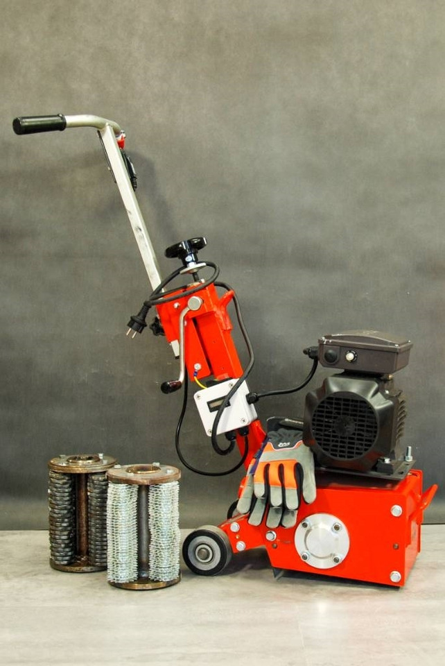 Husqvarna CG200  - Строительное оборудование: фото 1