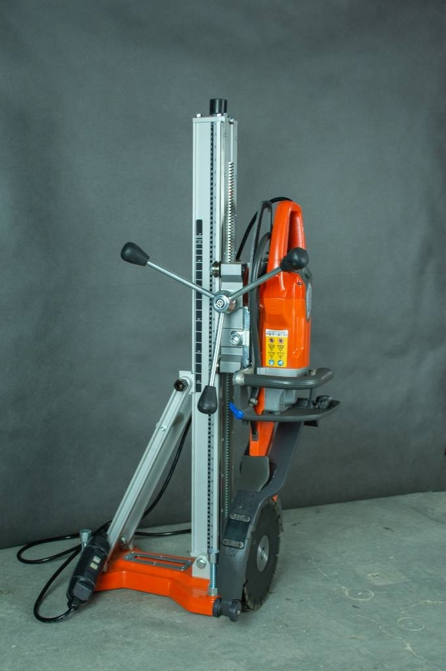 Husqvarna K4000 CNB DS500 DS502 - Строительное оборудование: фото 1 Husqvarna K4000 CNB DS500 DS502 - Строительное оборудование: фото 1