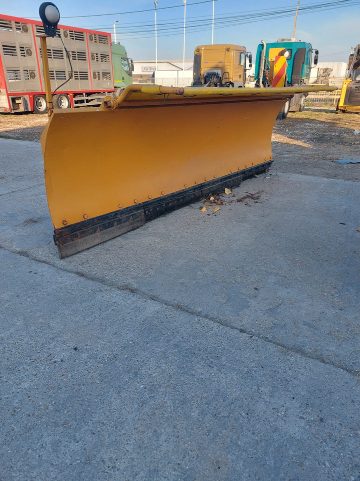 Nido Plow / Snow Blade / – Nido Universal Electrohidraulik – Sn 159 - Отвал для снега: фото 1 Nido Plow / Snow Blade / – Nido Universal Electrohidraulik – Sn 159 - Отвал для снега: фото 1