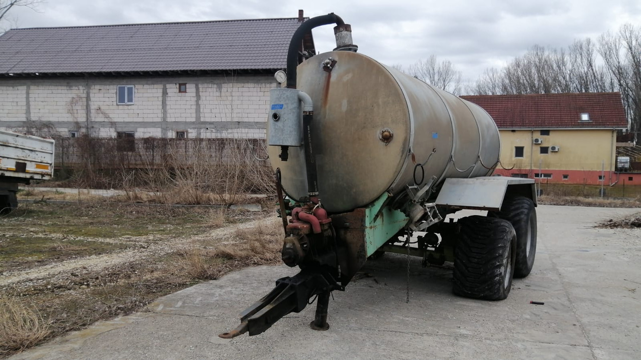 Tank Trailer Water/Liquid fertilizer/Animal droppings - Прицеп-цистерна: фото 1 Tank Trailer Water/Liquid fertilizer/Animal droppings - Прицеп-цистерна: фото 1