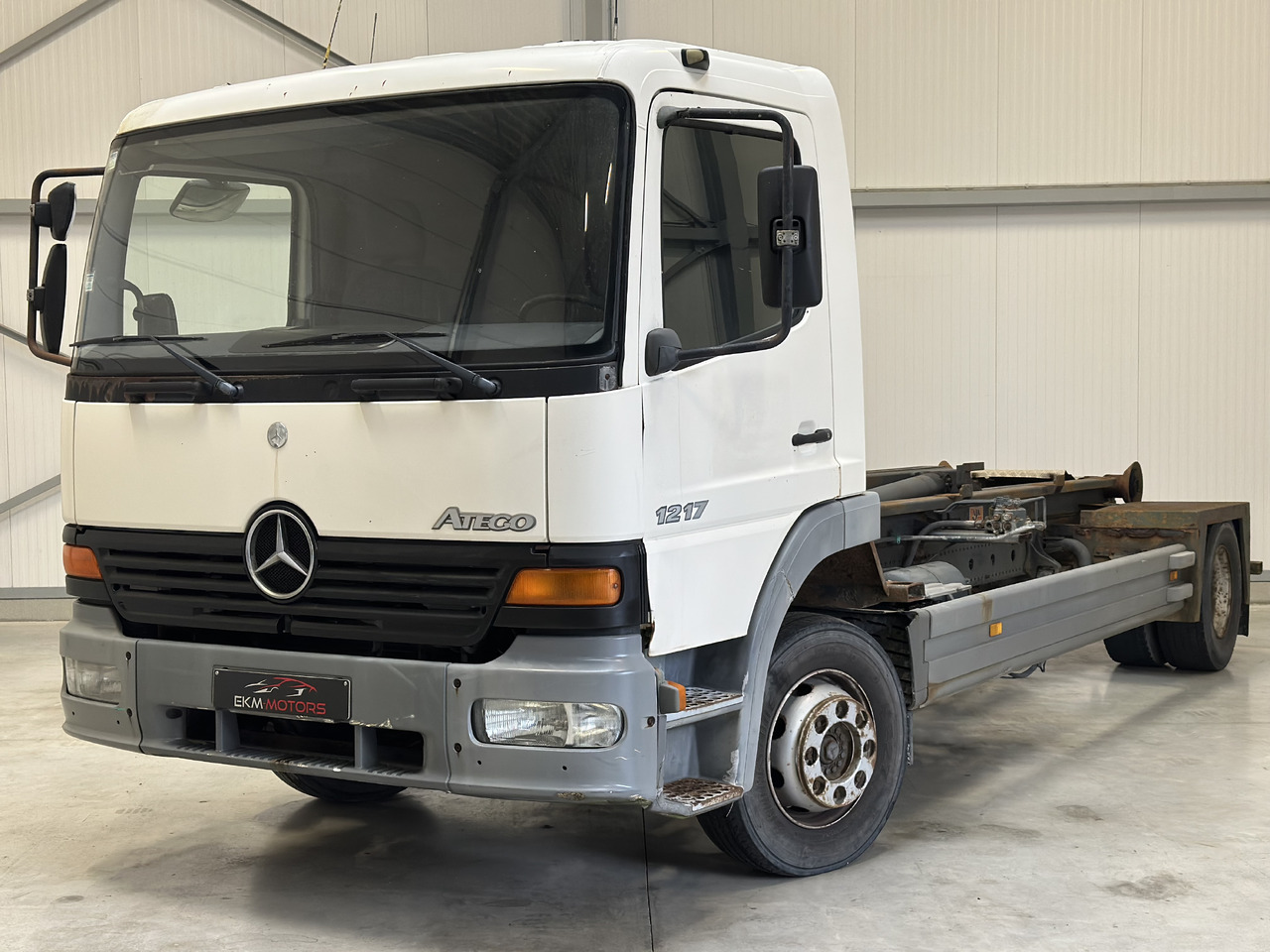 MERCEDES-BENZ Atego - Крюковой мультилифт: фото 1 MERCEDES-BENZ Atego - Крюковой мультилифт: фото 1