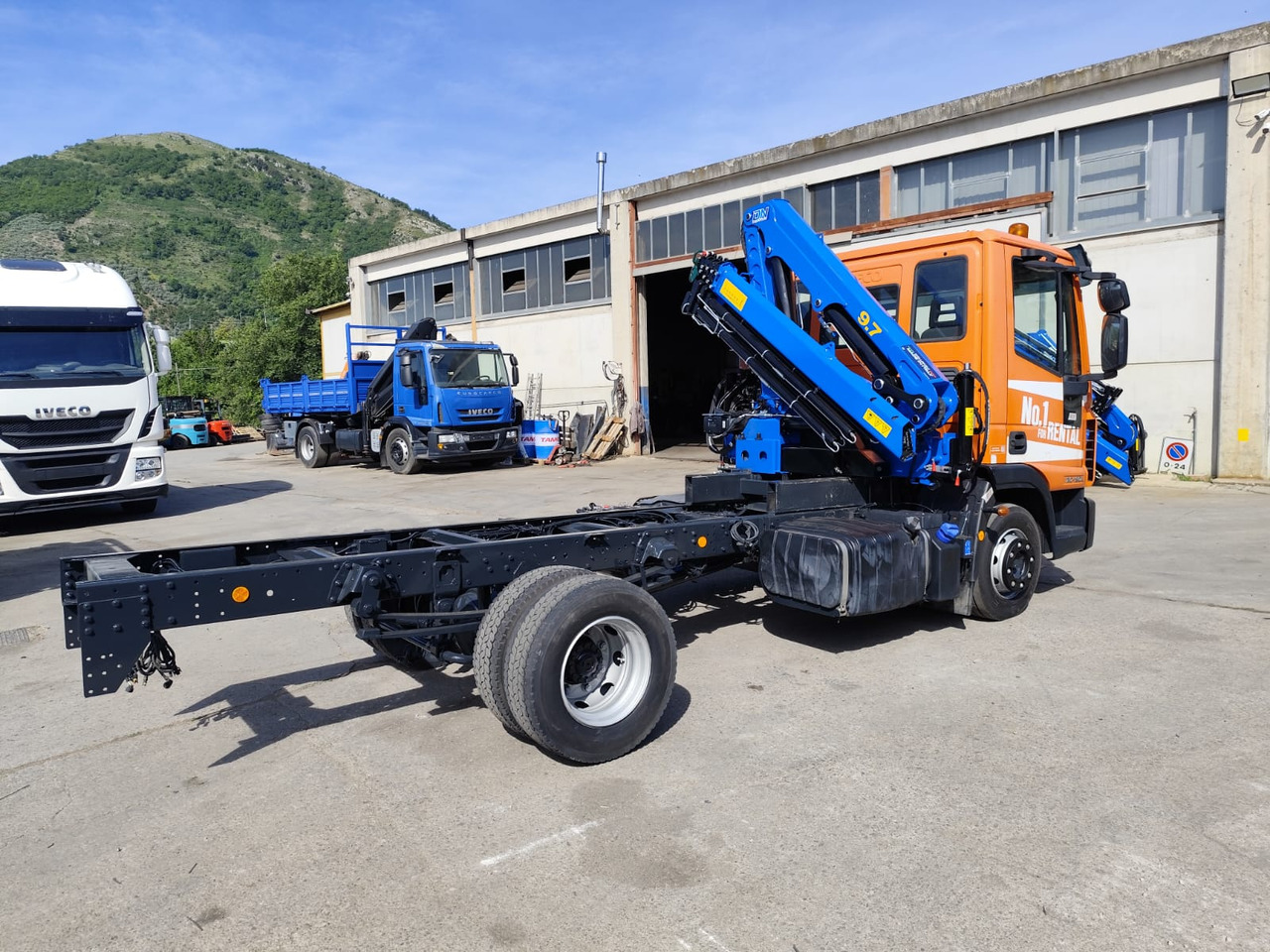 Автоманипулятор IVECO EUROCARGO 120-90L: фото 25