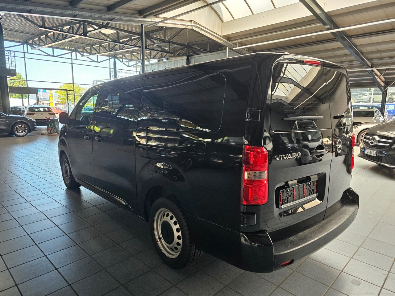 Opel Vivaro Kasten FlexSpace L DoKa Navi CarPlay DAB - Легковой фургон, Грузопассажирский фургон: фото 3 Opel Vivaro Kasten FlexSpace L DoKa Navi CarPlay DAB - Легковой фургон, Грузопассажирский фургон: фото 3