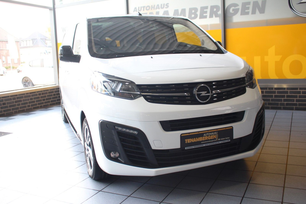 Opel Zafira Life M 2.0 CDTI 8-G Leder Xenon AHK ACC - Пассажирский фургон: фото 2 Opel Zafira Life M 2.0 CDTI 8-G Leder Xenon AHK ACC - Пассажирский фургон: фото 2