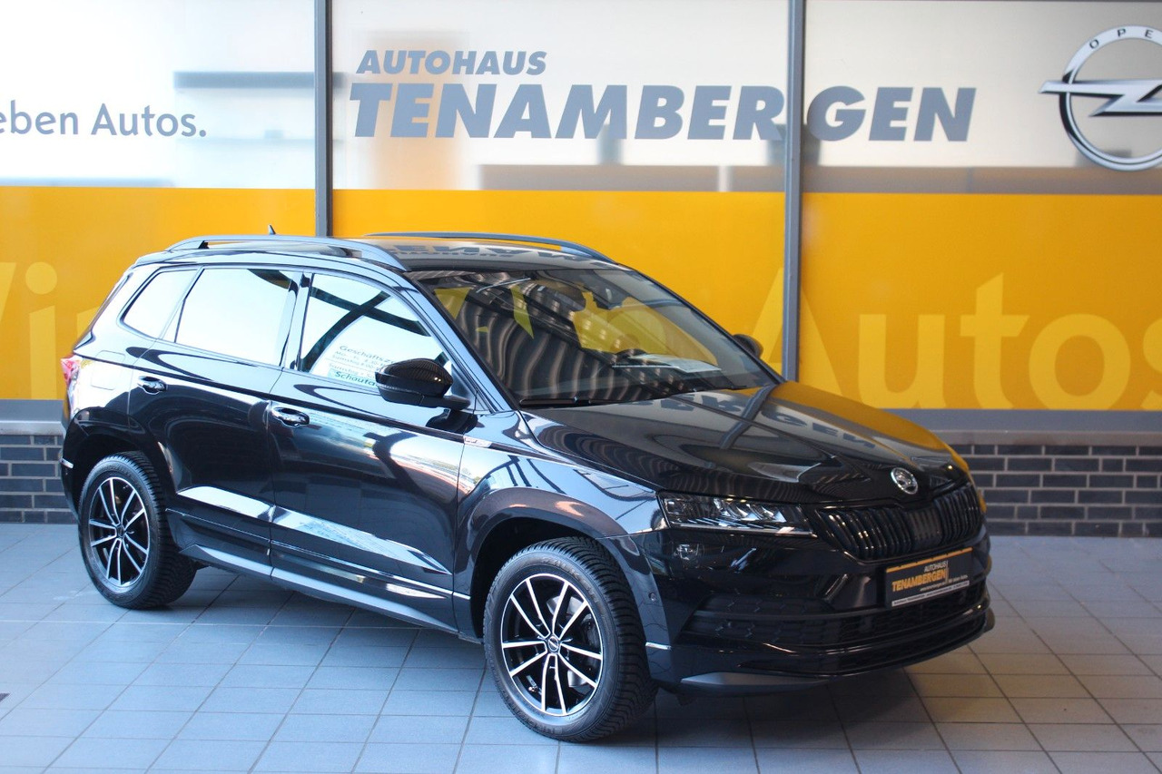 Skoda Karoq Sportline 4x4 Kamera Virt.Cockp LED ACC - Внедорожник: фото 1 Skoda Karoq Sportline 4x4 Kamera Virt.Cockp LED ACC - Внедорожник: фото 1
