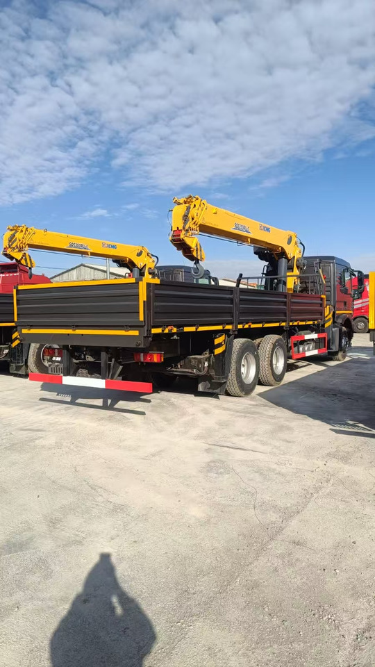 HOWO 6х4 с КМУ XCMG XCMG SQS300RU-5 г/п 12 т - Автоманипулятор: фото 2 HOWO 6х4 с КМУ XCMG XCMG SQS300RU-5 г/п 12 т - Автоманипулятор: фото 2