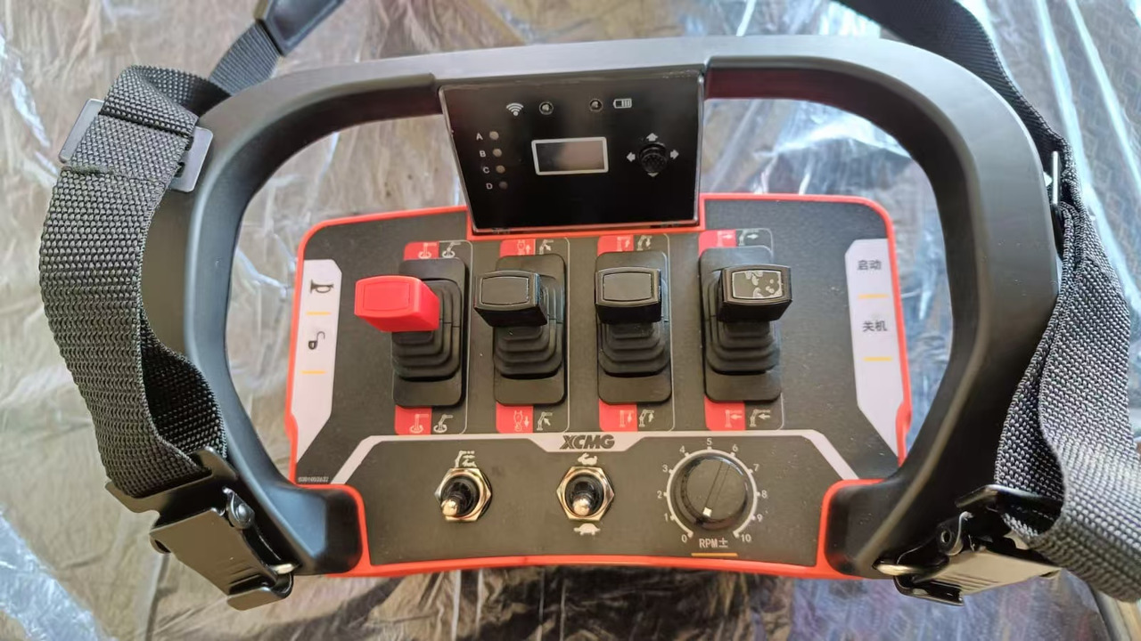 Новый Автоманипулятор HOWO 6х4 с КМУ XCMG XCMG SQS300RU-5 г/п 12 т: фото 9