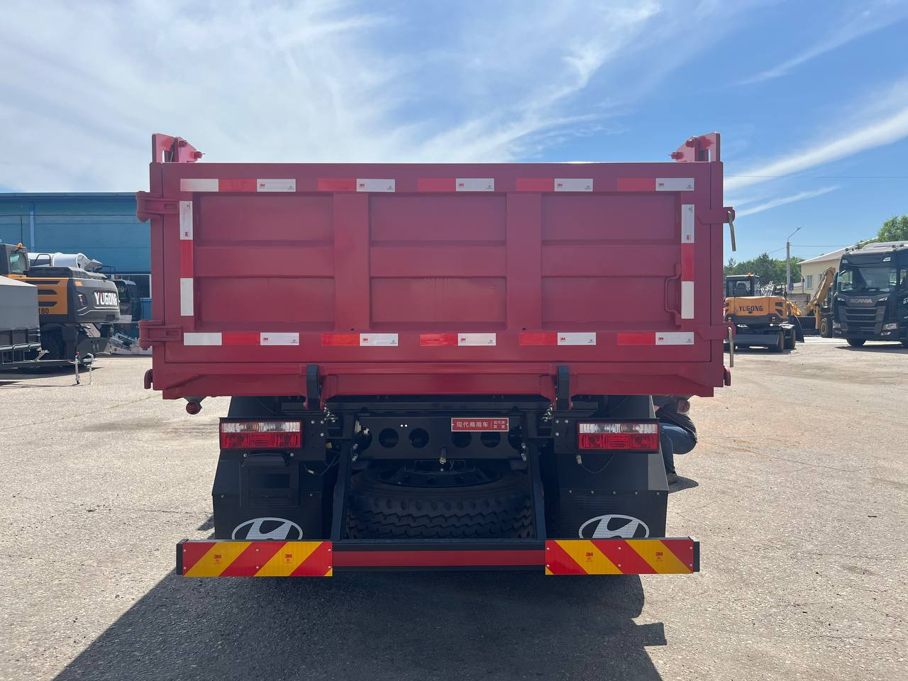 Новый Самосвал HYUNDAI кузов с передним подъемником: фото 12